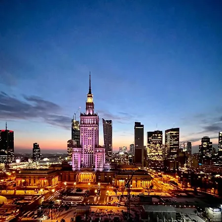 Super Apartament Red Centrum Best View In Town 2X Metro Fast Wifi 300 Mbs Netflix Appletv Smarttv Spotify Panorama Miasta-3