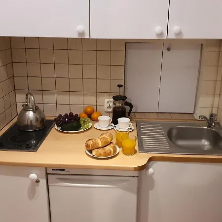 Rentonline Koscielna Apartment Old Town-2