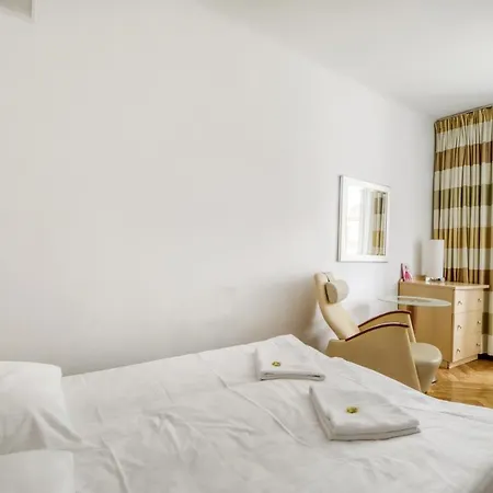 404 Rooms Obrzezna Mokotow-3