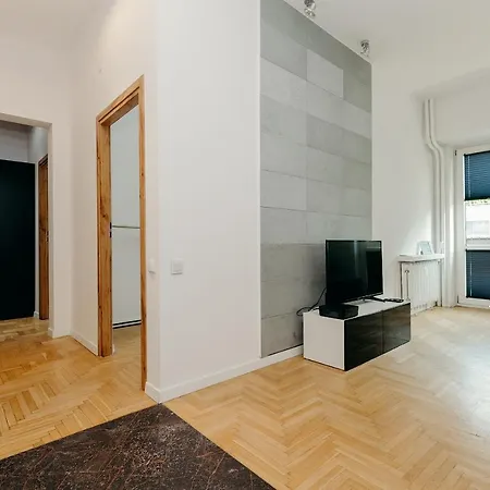 ShortStayPoland Grzybowska (B16)-3