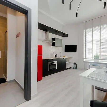 4 ECO Apart Chateau Jagiellonska 22 Warszawa Old Town-2