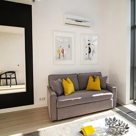 Qbik Loft Modern Apartment-3