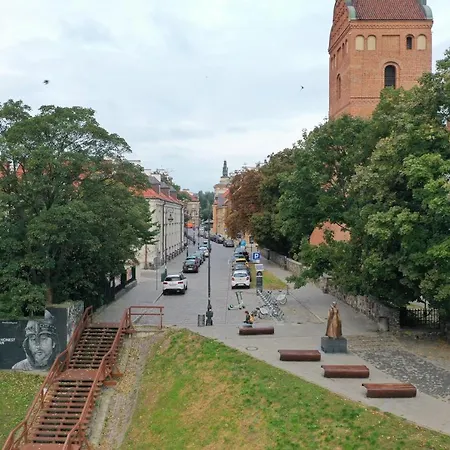 Warsaw Heritage Apartment-2