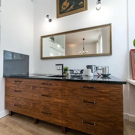 Freta Unique Old Town Apartment-3