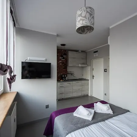 Magnetic apartment Jerozolimskie A-3