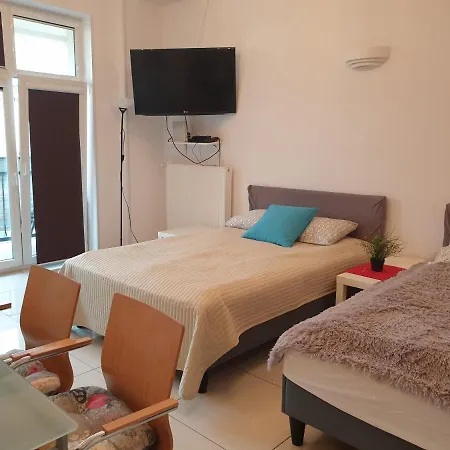 Center Warsaw- Apartamenty Smolna-2