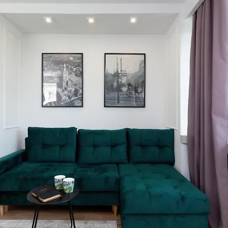 Metro Marymont Apartment By Noclegi Renters-2