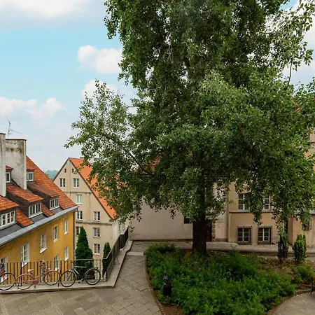 Apartment On The Warsaw Square By Noclegi Renters-3
