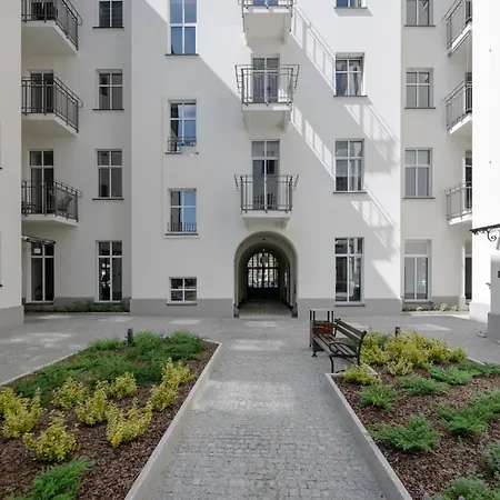 W Sercu Warszawy Apartamenty-3