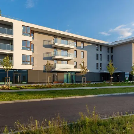 Apartment Forest Club Kabaty By Renters Prestige-3