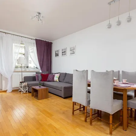 Atrium Ursus Warsaw Apartments By Noclegi Renters-2