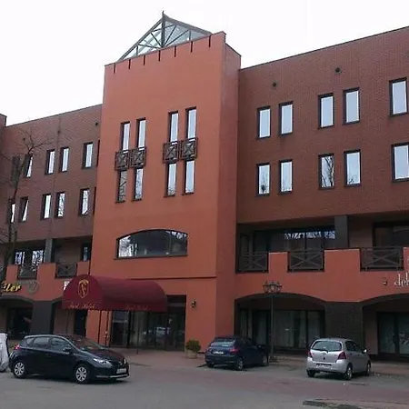 Fort Hotel-2