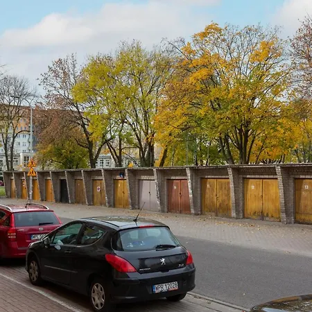 Studio Apartment Ochota Siemieńskiego by Renters-3