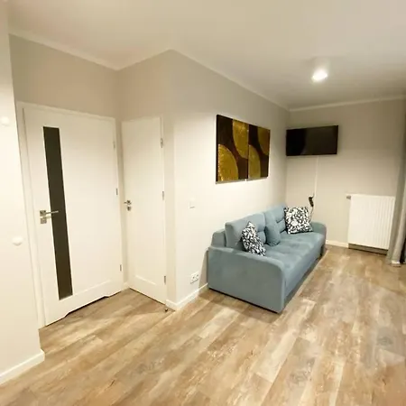 Exclusive 2Br! Apartment Near City Center +Netflix-2