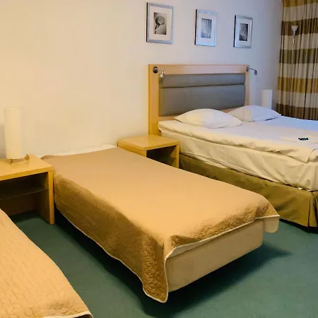 404 Rooms Wilanowska-2