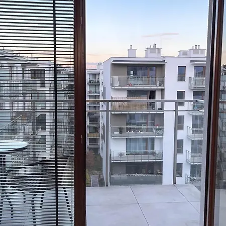 Comfortable 1-Room Apartment Close To The Center-2