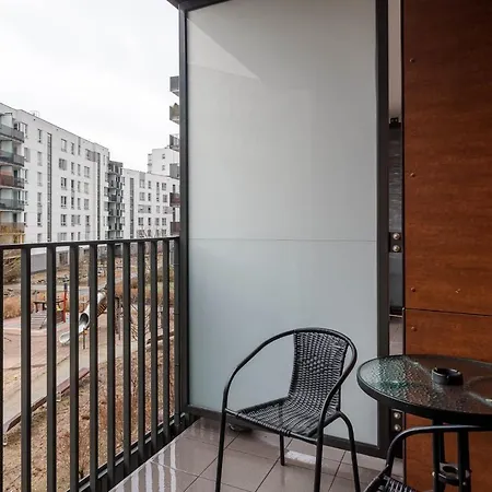 Airport Apartments-3