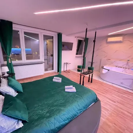 YOURAPART JACUZZI przy ZAMKU KRÓLEWSKIM-2