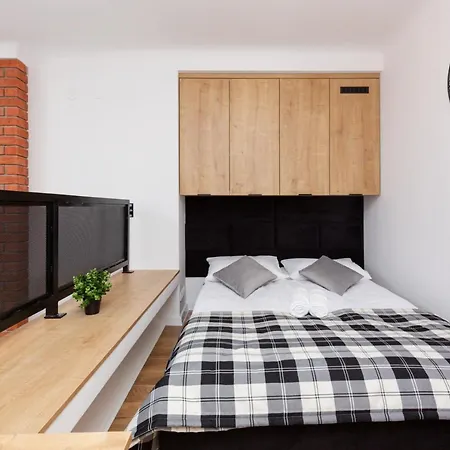 City Center Mezzanine Studio Chmielna By Noclegi Renters-3