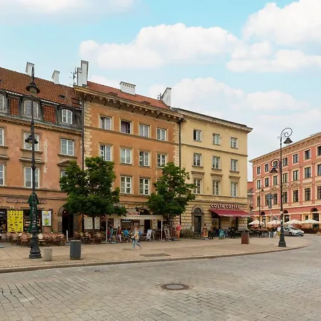 Apartament przy Placu Zamkowym by Renters-3