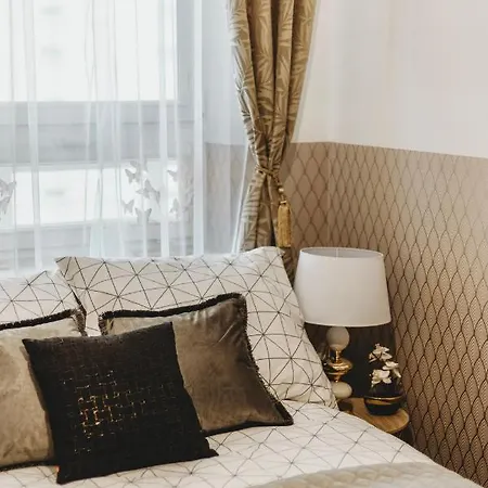 Clicktheflat Gdanski Center Prestige Apart Rooms-3