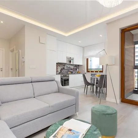 City Center Apartments Grzybowska With Parking By Noclegi Renters-3