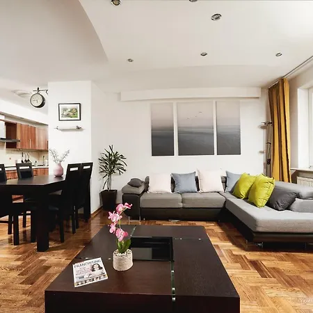 Lumina I Spacious 3Br Apartment With Parking I Balcony I Warszawa Zachodnia-3