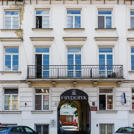 Movo Old Town Apartments-3