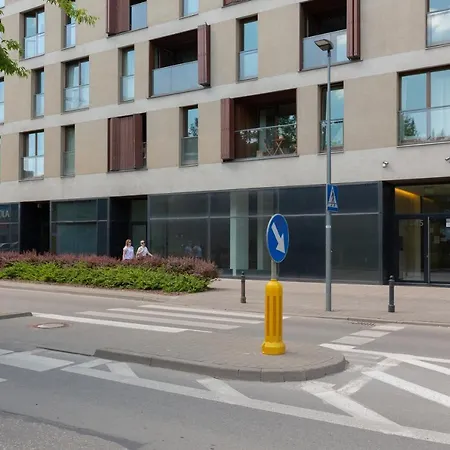 Kolejowa Apartments Warsaw by Renters-2