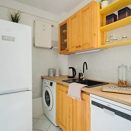 2 Bedroom Apt In Heart Of Warsaw Zgoda 9 Tv70-2