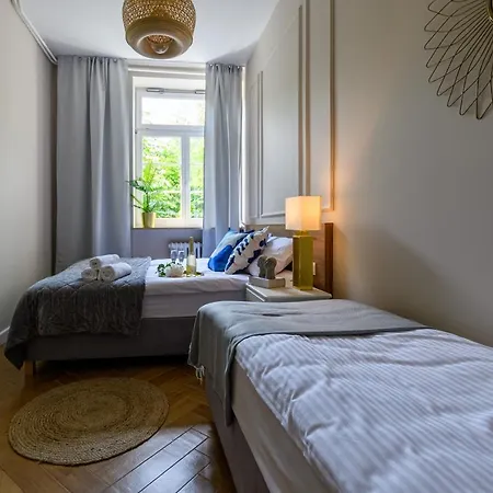 Movo Old Town Apartments-2
