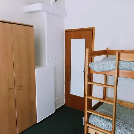 Polsland Hostels Airport-2