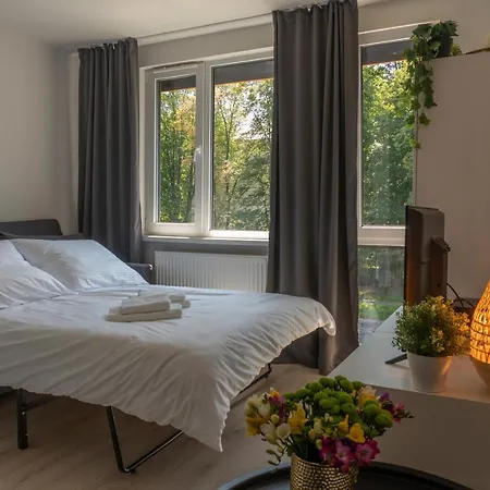 Batorego 18 - White - 450M Stacja Metra Pola Mokotowskie, 800M Biblioteka Narodowa, 20M Piekny Park Pola Mokotowskie, 800M Do Sgh - Wifi - Smart Tv - Good Apartments-3