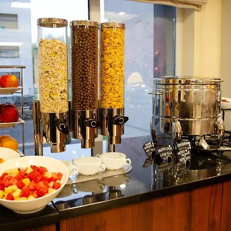Best Western Hotel Portos-3