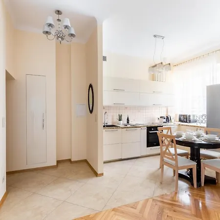 P&O Serviced Apartments Plac Konstytucji-2