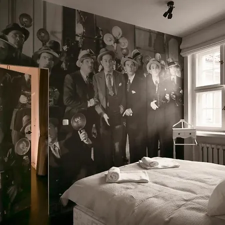 Dream Factory Apartment-3