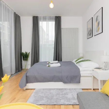 Warsaw Wola Apartment With Parking Near Nocny Market By Noclegi Renters-3