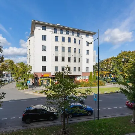 Warsaw Stawki Cosy Apartment By Noclegi Renters-3