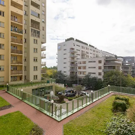 Pejzazowa Apartment Metro Wilanowska Mokotow By Noclegi Renters-3