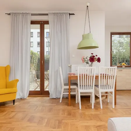 Warsaw Bobrowiecka Apartment by Noclegi Renters-2