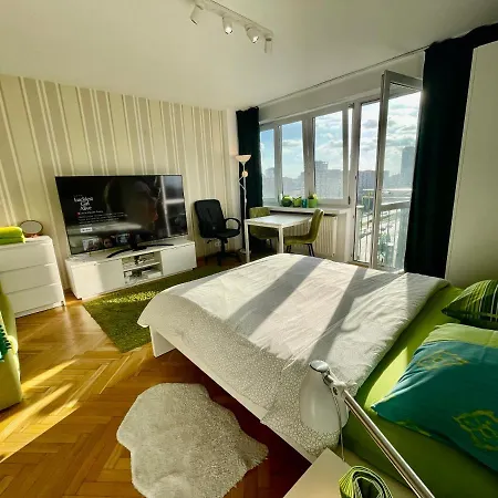 Super Apartament Green Rondo Onz Metro Nowe Wifi 300 Mb/S Aircondition Netflix Spotify-3