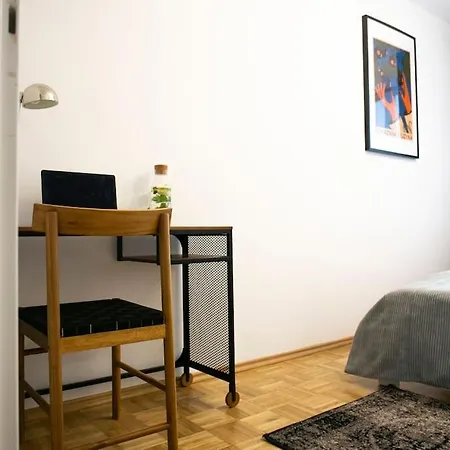 Oomph Warsaw Center Well Designed Apartment With Balcony-2