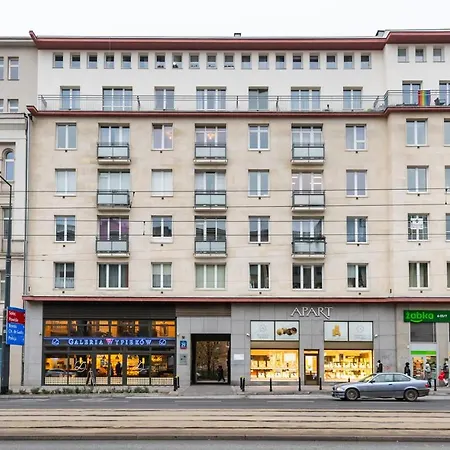 Superior Metro Centrum Apartment By Bookinghost-2