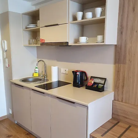 Warsaw Apartments - Luxury Top-View Aparthotel-3