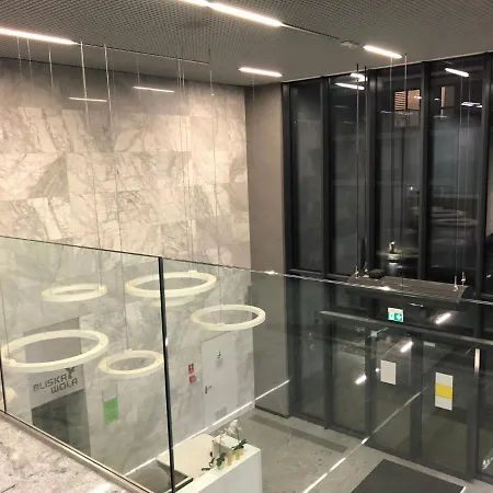Apartament 9, Z Oddzielna Sypialnia!-3