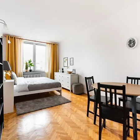 Superior Metro Centrum Apartment By Bookinghost-3