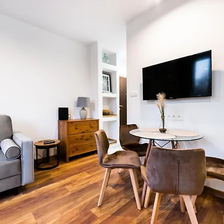 Żoliborz Elite Apartment-2