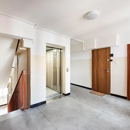 Ochota Artistic Space Apartment By Bookinghost-2
