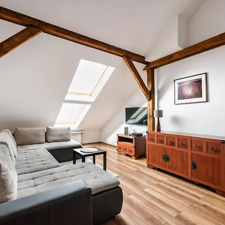 Plac Narutowicza Two-Level Apartment-2