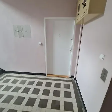 Fantastic Waw - O13 Room B-2